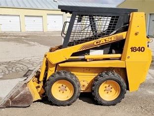 Case 1840 skid steer loader: Maintenance data